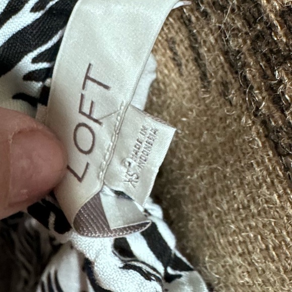 Great used condition loft midi / maxi dress. Sz xs - Picture 7 of 10